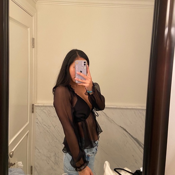 Stone Cold Fox Chiffon Tie Top - Picture 3 of 4